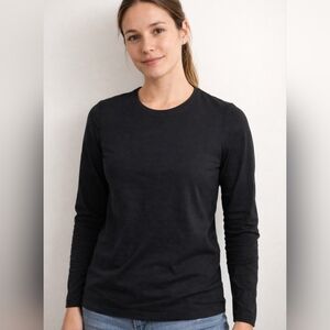 FRANK AND OAK BLACK TOP SIZE SMALL